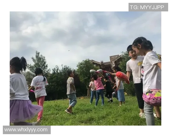 美国男篮与足球明星相遇的精彩瞬间视频引发热议与欢笑