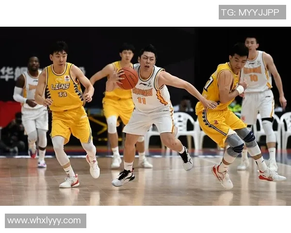 广州篮球队与上海篮球队赛后分析力量对比与战术探讨